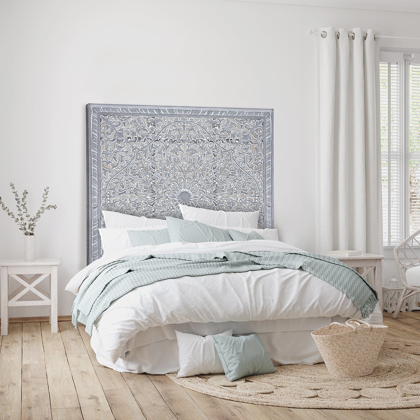 Carved Full Bed Headboard "Suksema" - USA