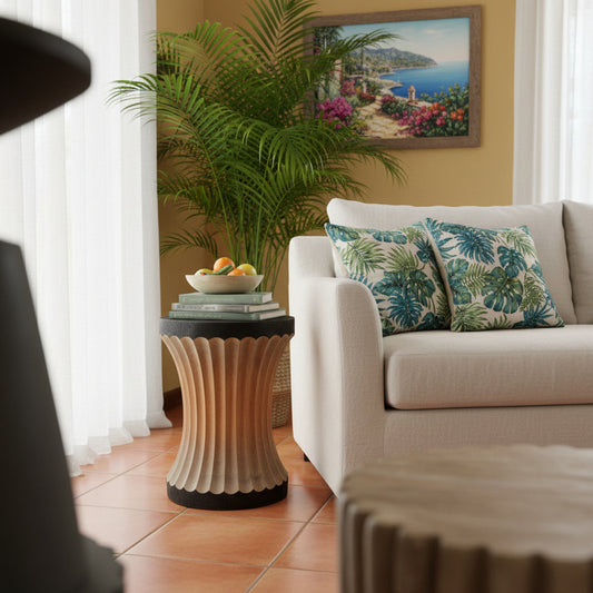 Sculptural Wooden Side Table / Stool 'Nyamanku' in Natural - 35 x 40 cm